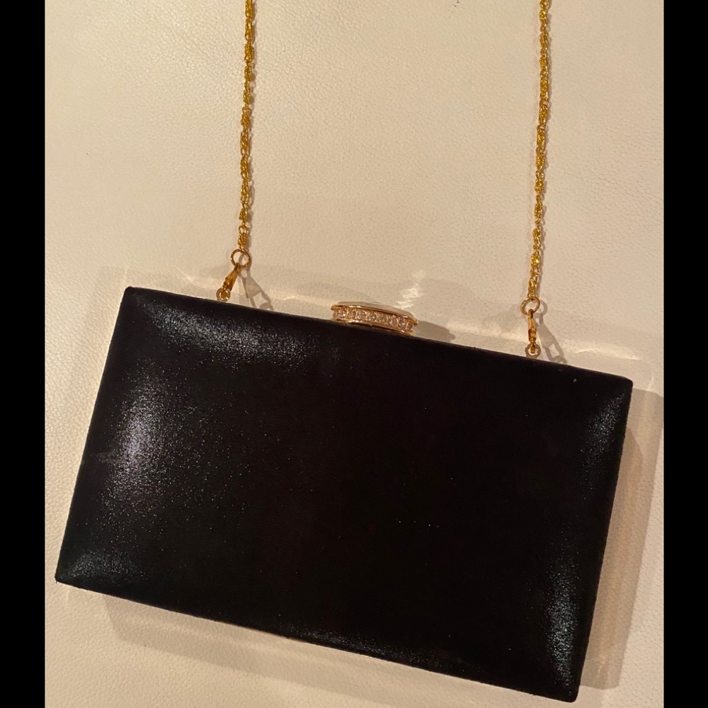 NWOT Bebe Black Gold Purse